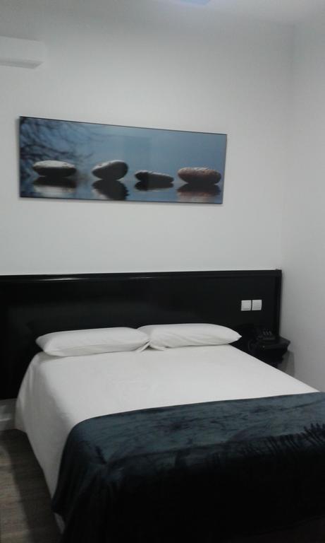 Hostal Buenos Aires Madrid Cameră foto